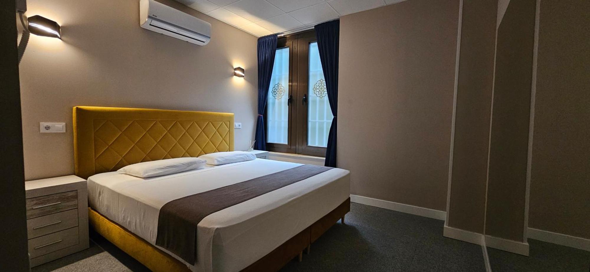 Rooms Luxury Мадрид Экстерьер фото