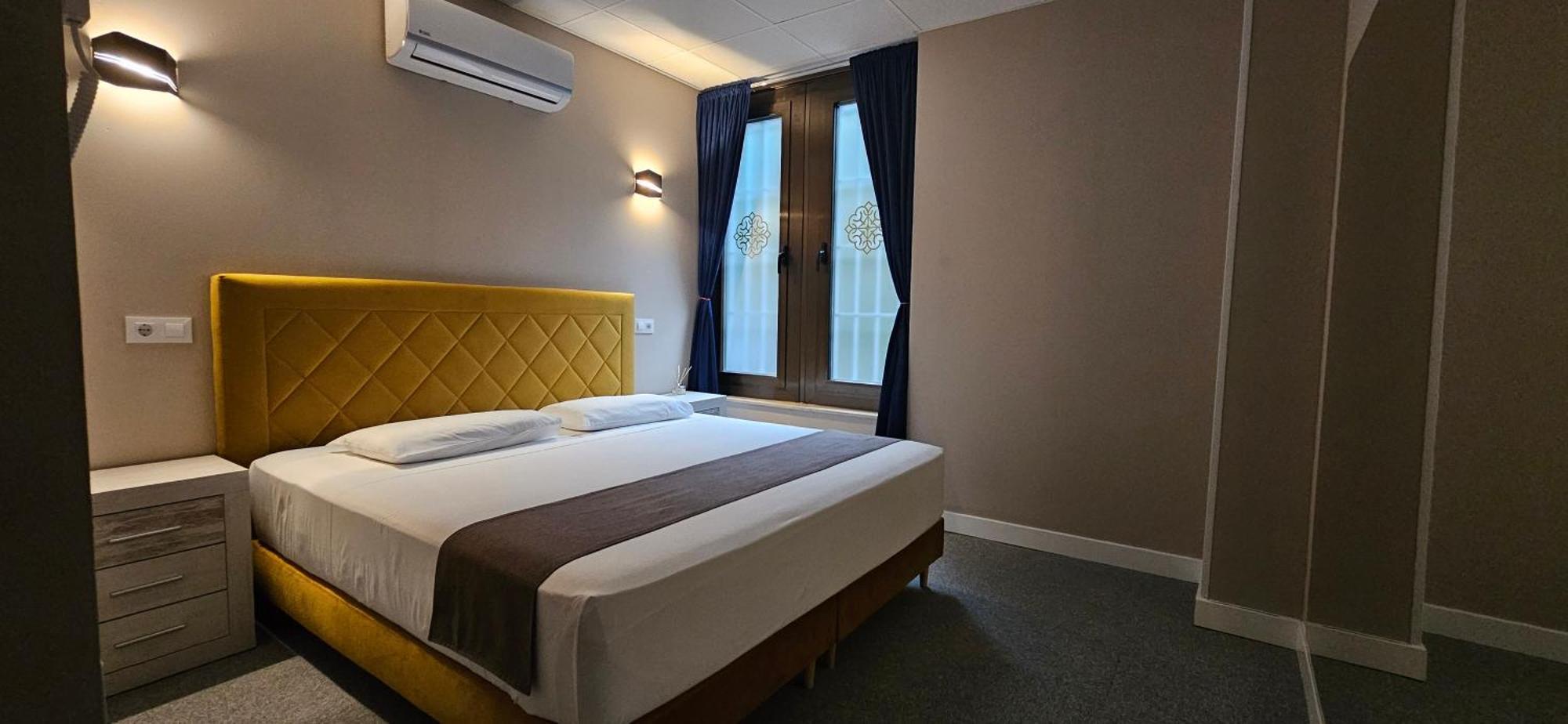 Rooms Luxury Мадрид Экстерьер фото